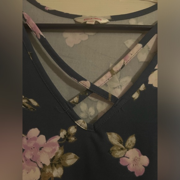 Plus size Stella Tweed shirt, top, blue floral, blessed, size 2X - Picture 4 of 8